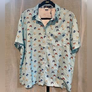 🦋 Daisy Street light blue butterfly button down 🦋